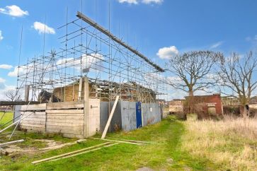 Property for Auction in West Yorkshire - Thornbush Farm, Miry Lane, Liversedge, West Yorkshire WF15 8JJ