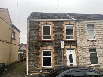 Property for Auction in Wales - 1 Farm Road, Neath, Neath Port Talbot SA11 2TA