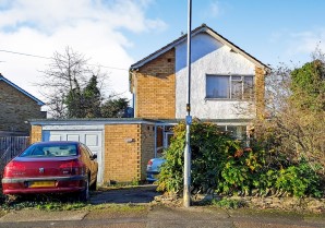 Property for Auction in London - 24 Briar Meads, Oadby, Leicester, Leicestershire, LE2 5WD