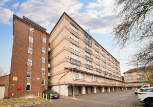 Property for Auction in London - 338 Melbourne Court, Holdbrook South, Waltham Cross, Hertfordshire, EN8 7SP