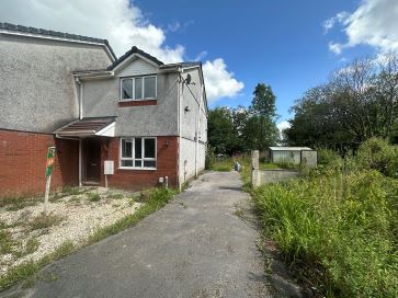 Property for Auction in Wales - 28 Clos Rhedyn, Cwmrhydyceirw, Swansea SA6 6PY