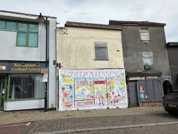 Property for Auction in East Anglia - 87 High Street, Lowestoft, Suffolk NR32 1XN