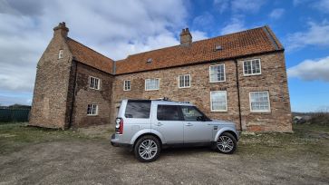 Property for Auction in Hull & East Yorkshire - Haltemprice Priory Farmhouse, Abbey Lane, Willerby, East Yorkshire, HU10 6FX