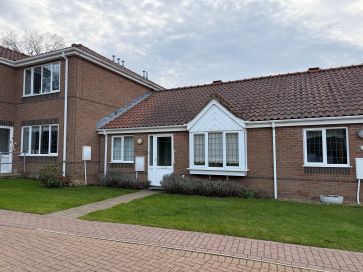 Property for Auction in East Anglia - 7 Havergate, Horstead, Norwich, Norfolk NR12 7EJ