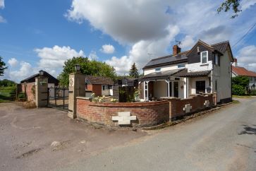 Property for Auction in East Anglia - 3 Ludgate Causeway, Eye, Suffolk IP23 7NH