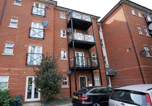 Property for Auction in London - 71 Piper Way, Ilford, Essex, IG1 4FE