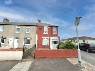 Property for Auction in North East - 32 Lynwood Avenue, Newbiggin-By-The-Sea, Northumberland NE64 6JF