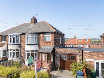 Property for Auction in North East - 44 Monkridge Gardens, Gateshead, Tyne and Wear NE11 9XE