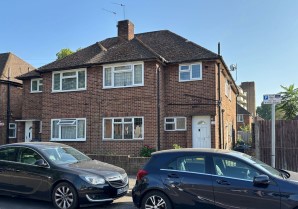 Property for Auction in London - 38 Raleigh Gardens, Mitcham, Surrey, CR4 3NS