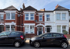 Property for Auction in London - 6 Wheatlands Road, Tooting, London, SW17 8BB