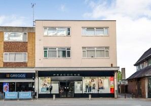 Property for Auction in London - First and Second Floor Flat, 134 Crockhamwell Road, Woodley, Reading, Berkshire, RG5 3JH