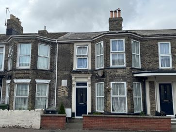 Property for Auction in East Anglia - 10 Nelson Road North, Great Yarmouth, Norfolk NR30 2AS