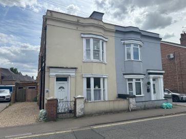 Property for Auction in East Anglia - 7 Spring Gardens, Spalding, Lincolnshire PE11 2XL