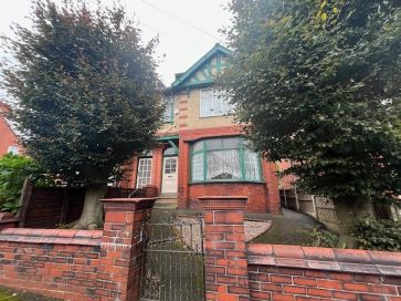 Property for Auction in North West - 39 Kensington Road, Oldham, Greater Manchester OL8 4BZ