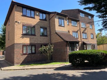 Property for Auction in East Anglia - 199 Conway Gardens, Grays, Essex RM17 6HF