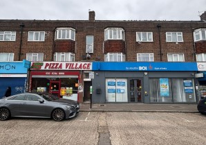 Property for Auction in London - 712D Kenton Road, Harrow, Middlesex, HA3 9QX