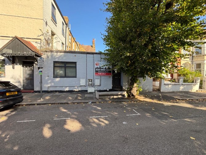 Lot Image