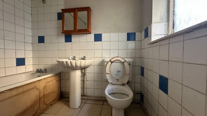 Lot Image