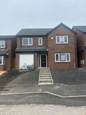 Property for Auction in North West - 95 Meadowbrook Rise, Darwen, Lancashire BB2 3JG