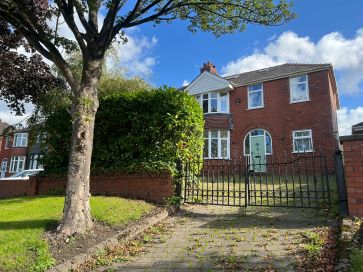 Property for Auction in Manchester - 237 Broadway, Chadderton, Oldham, OL9 8RR