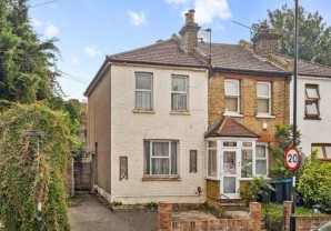 Property for Auction in London - 3 Chelsham Road, South Croydon, Surrey, CR2 6HZ