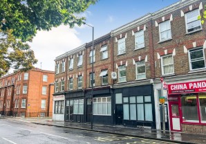 Property for Auction in London - First Floor Flat, 353 Lillie Road, Fulham, London, SW6 7LL