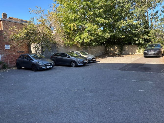 Lot Image