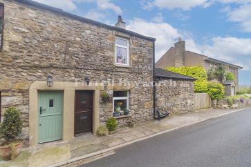 Property for Auction in North West - 2 Edenbrook Cottages, Crag Bank Lane, Carnforth, Lancashire LA5 9JA
