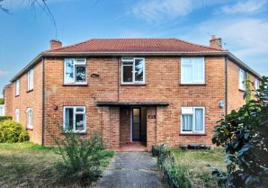 Property for Auction in London - 54 Penn Drive, Denham, Uxbridge, Middlesex, UB9 5JR