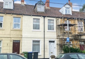 Property for Auction in London - 9 Park Street, Trowbridge, Wiltshire, BA14 0AT