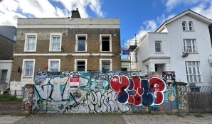 Property for Auction in London - 54 Lausanne Road, Peckham, London, SE15 2JB