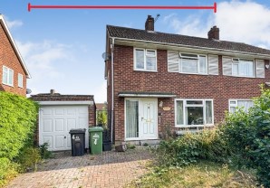 Property for Auction in London - 4 Field Way, Hoddesdon, Hertfordshire, EN11 0QN