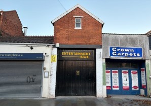 Property for Auction in London - 15 Eastover, Bridgwater, Somerset, TA6 5AG