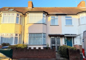Property for Auction in London - 2A Birkbeck Road, Enfield, Middlesex, EN2 0DX