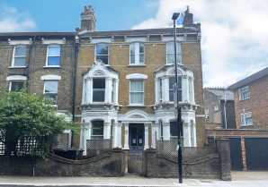 Property for Auction in London - Flat 6, 2A Agar Grove, Camden, London, NW1 9TD