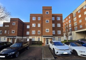 Property for Auction in London - 3 Dukes Court, 516 Lordship Lane, East Dulwich, London, SE22 8GA