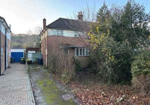 Property for Auction in Sussex & Hampshire - 235 Findon Road, Worthing, BN14 0ET