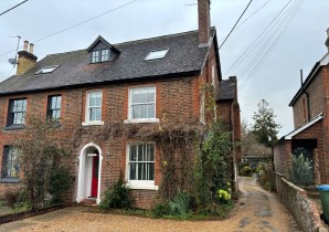 Property for Auction in Sussex & Hampshire - Rose Villa, 1 West Street, Billingshurst, West Sussex, RH14 9LG