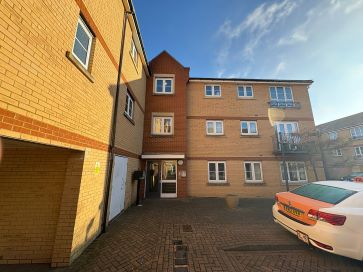 Property for Auction in East Anglia - 96 Bridge Road, Wickford, Essex SS11 8PE