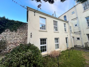 Property for Auction in South West - Flat 4, 19 Caroline Place, Plymouth, Devon PL1 3PS