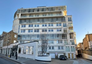Property for Auction in London - Flat 44 Ranelagh House, 3-5 Elystan Place, Chelsea, London, SW3 3LD