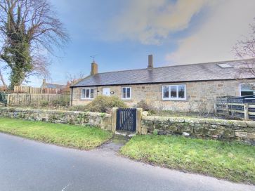 Property for Auction in North East - Azalea Cottage, Lesbury, Alnwick, Northumberland NE66 3AZ