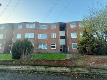 Property for Auction in North West - Flat 3, 3 Thorgam Court, Grimsby, Lincolnshire DN31 2EU