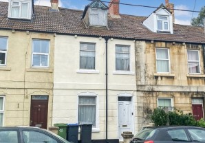Property for Auction in London - 9 Park Street, Trowbridge, Wiltshire, BA14 0AT