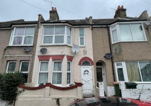 Property for Auction in London - Second Floor Flat, 183 Charlemont Road, East Ham, London, E6 6AG