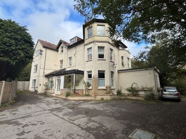 Property for Auction in South West - Flat 5, 24 Gardens View, Bournemouth, Dorset BH1 3QA