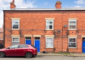 Property for Auction in London - 12 Cross Street, Skegness, Lincolnshire, PE25 3RH