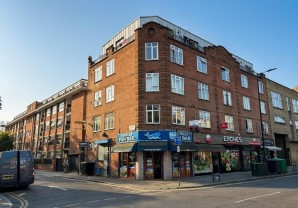 Property for Auction in London - Flat 32 Classic Mansions, Well Street, Hackney, London, E9 7QH