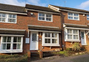 Property for Auction in London - 4 Poultney Close, Shenley, Radlett, Hertfordshire, WD7 9JH