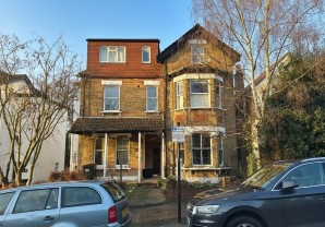 Property for Auction in London - Flat 2 October House, 26 Birdhurst Rise, South Croydon, Surrey, CR2 7ED